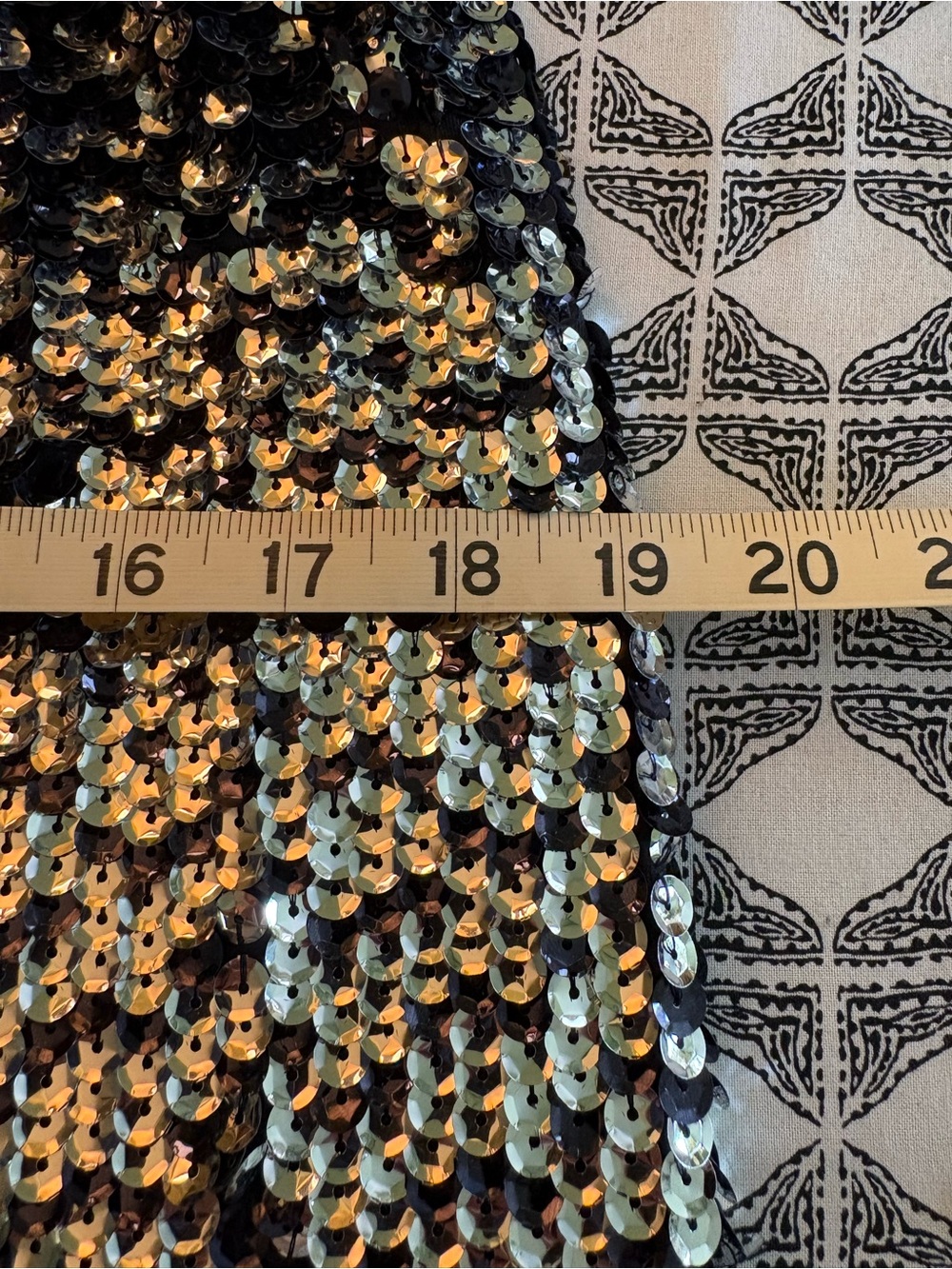 TORY BURCH Ombré Sequin V-Neck Mini Dress size S - Picture 10 of 16